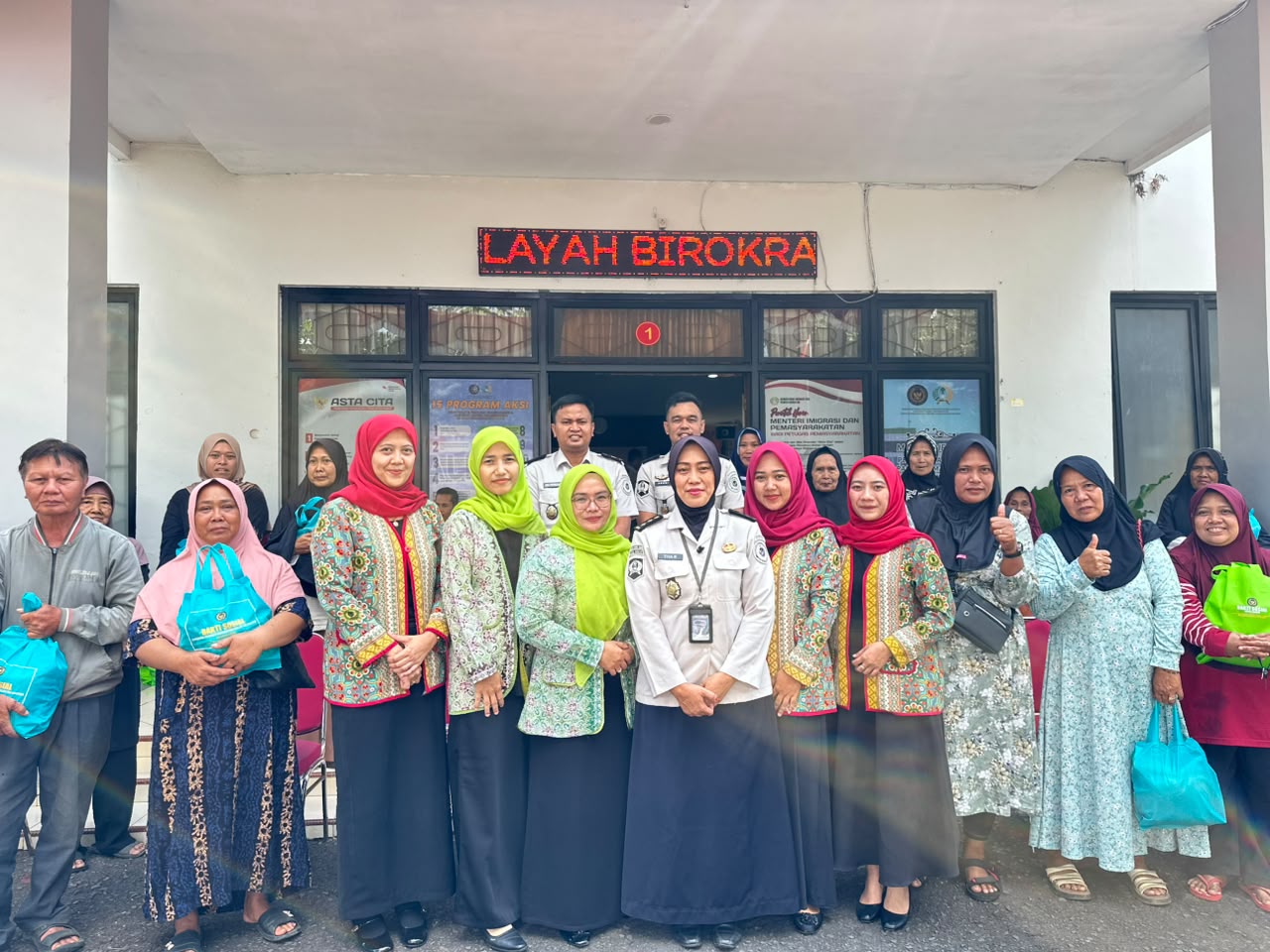 Lapas Banjar Gelar Bakti Sosial, Wujud Kepedulian Lapas Banjar Kepada Warga Sekitar Lapas dan Keluarga Warga Binaan