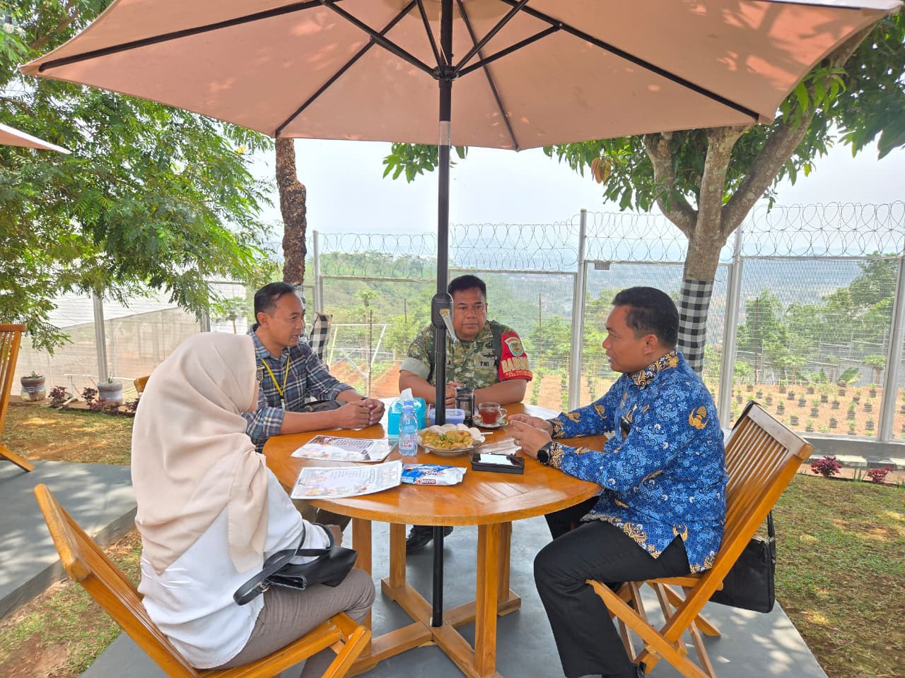 Perkuat Sinergi dan Kemitraan Usaha, Lapas Banjar Terima Kunjungan Silaturahmi Manajer dan Ketua Koperasi Desa Merah Putih